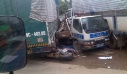 Tin TNGT ngày 22/12: Xe tải lao vào chốt xử lý tai nạn, 4 người bị thương